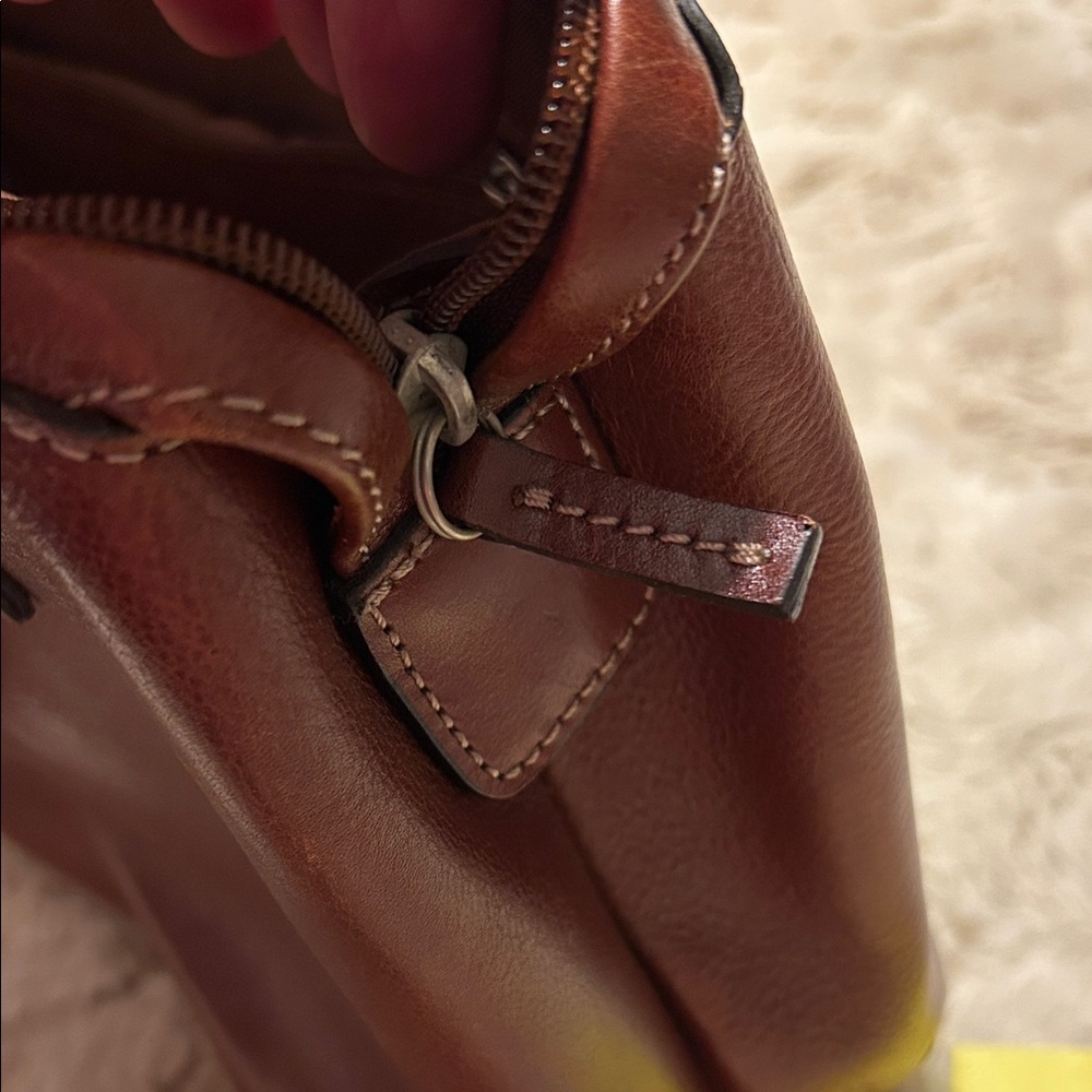 Fossil Rich Brown Leather Shoulder Bag - Picture 6 of 7
